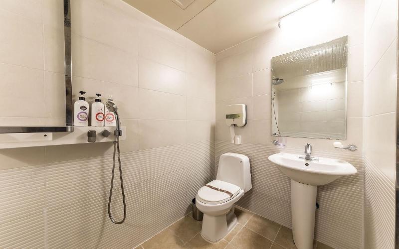 Hwaseong Wolmun Lavender Onchen Hotel image