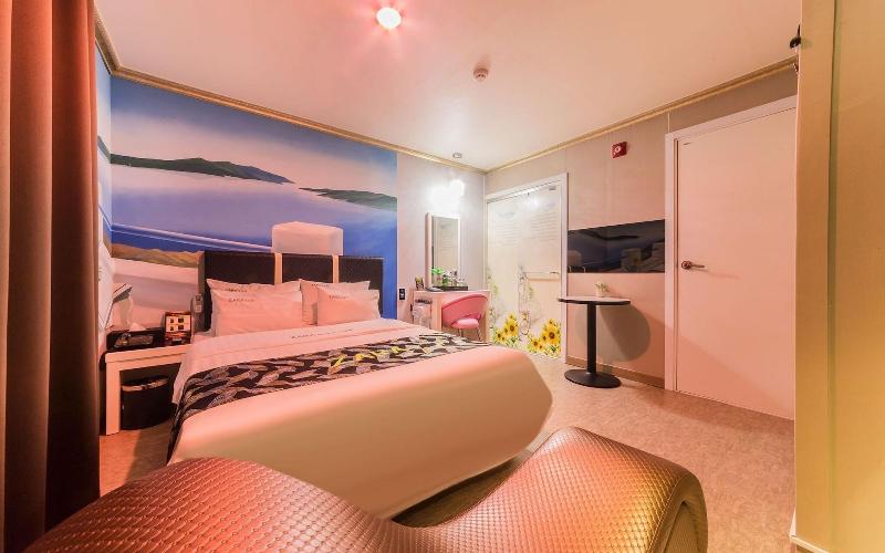 Pocheon Zara Self Check-in Motel image