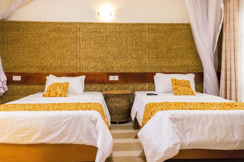 Tooro Fairway Hotel image