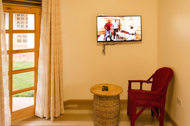 Tooro Fairway Hotel image