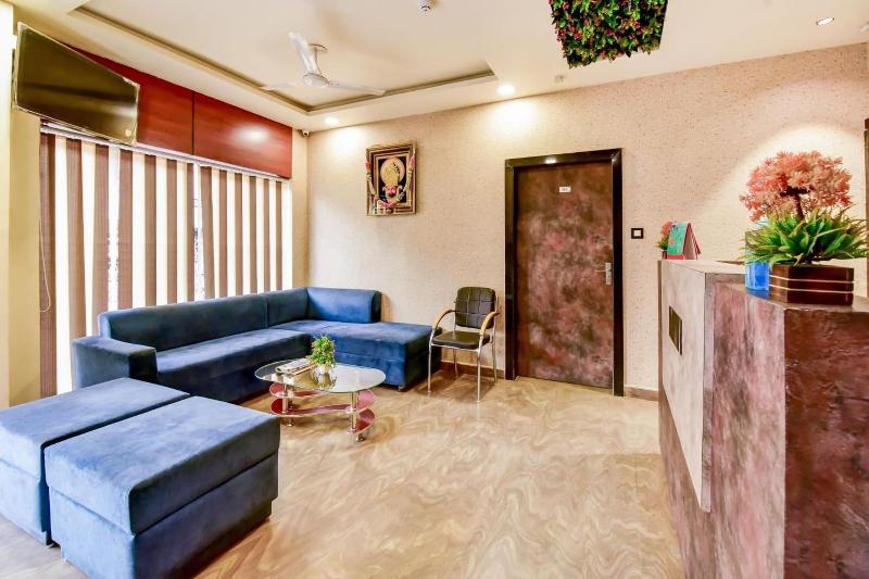 Hotel Frontier Royal
