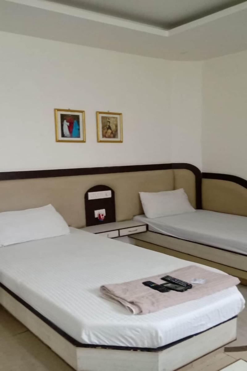 Hotel Harsh Regency image 9