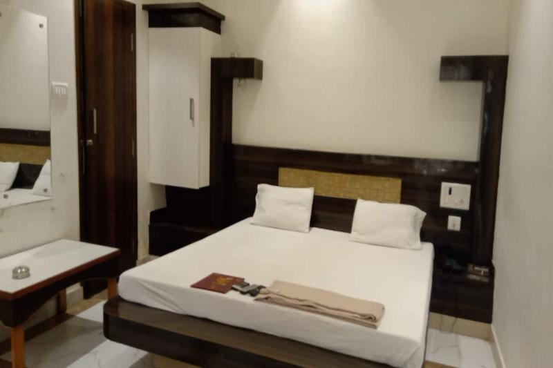 Hotel Harsh Regency image 7