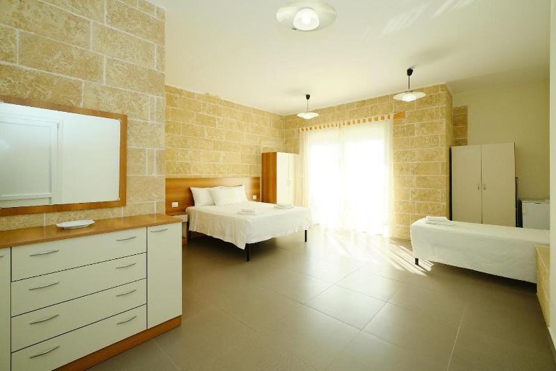 Camere A Sud image