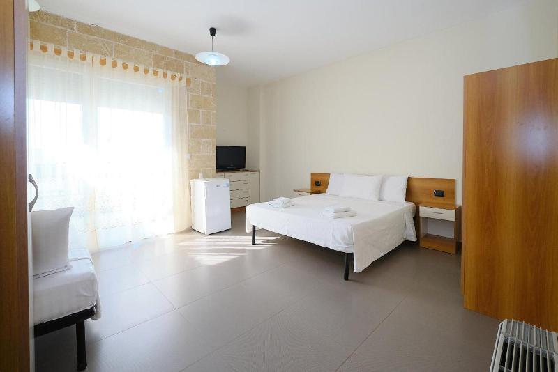 Camere A Sud image