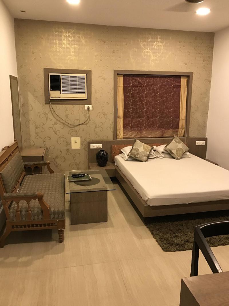 Hotel Swagath — general view
