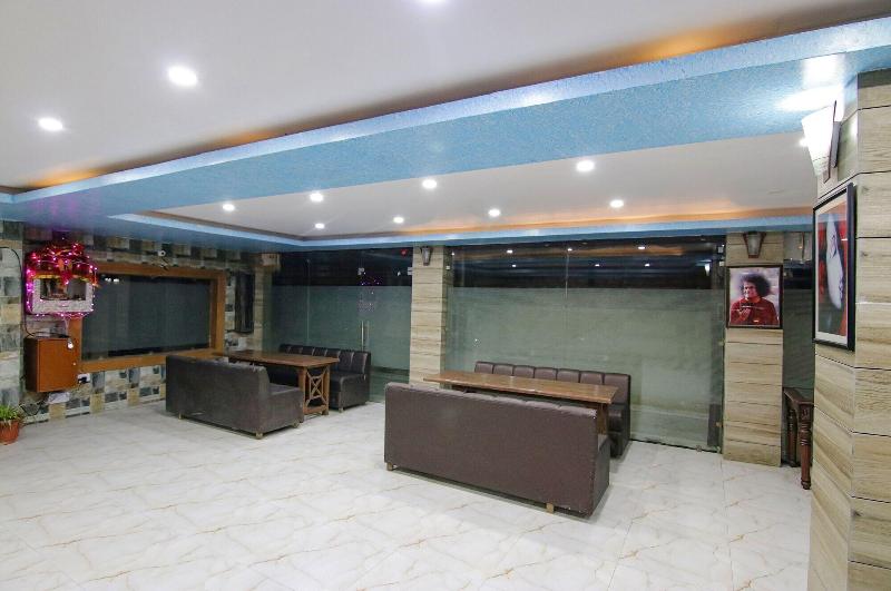 Hotel City Plaza image