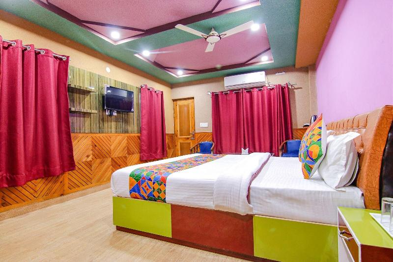 Hotel City Plaza image