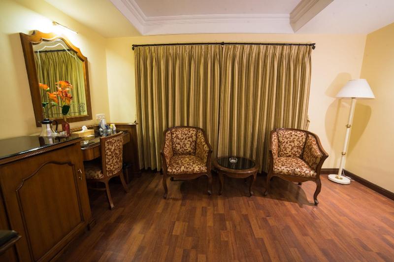 Hotel Highway View image