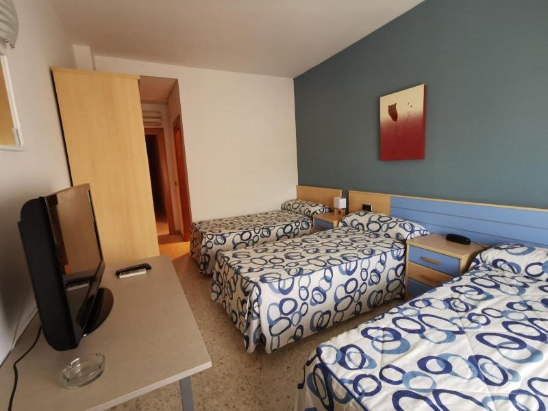 Hostal Talavera image