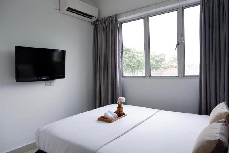 Indah Garden Hotel image