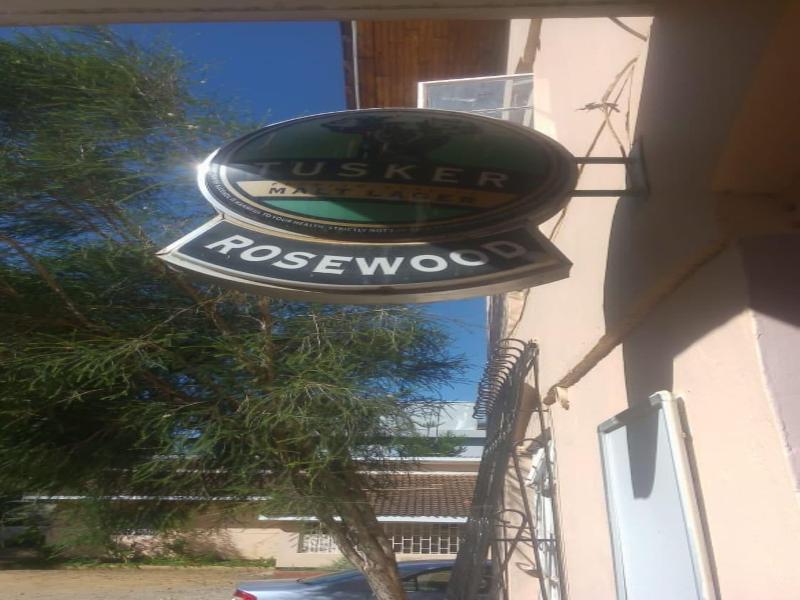 Rose Wood Lounge image