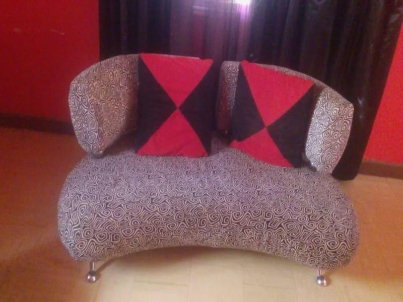 Rose Wood Lounge image