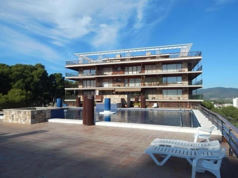 Eden Mar image