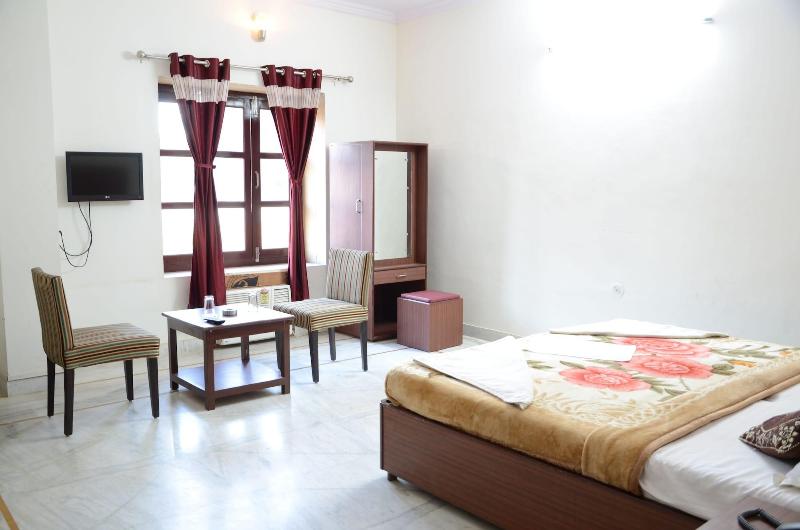 Hotel Sohandeep image