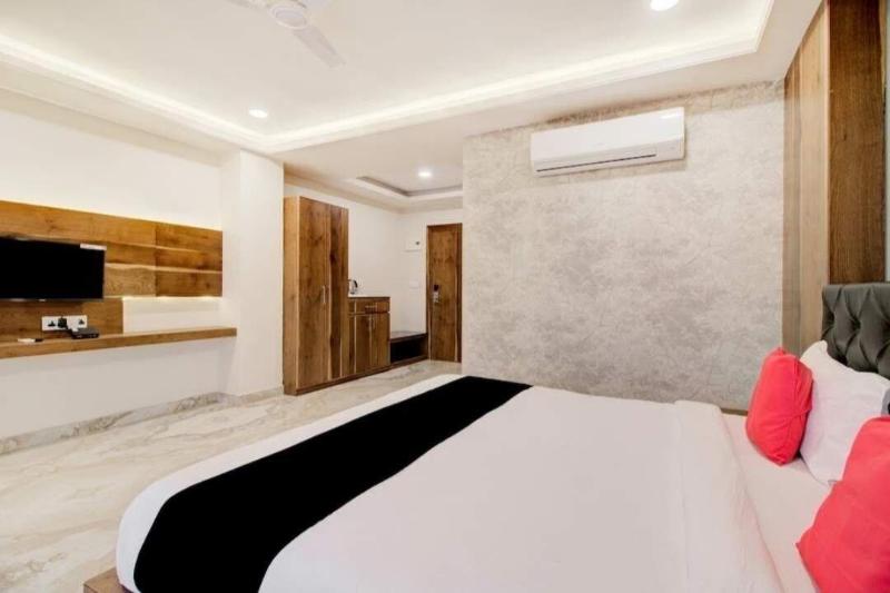Hotel Krishna Raj image