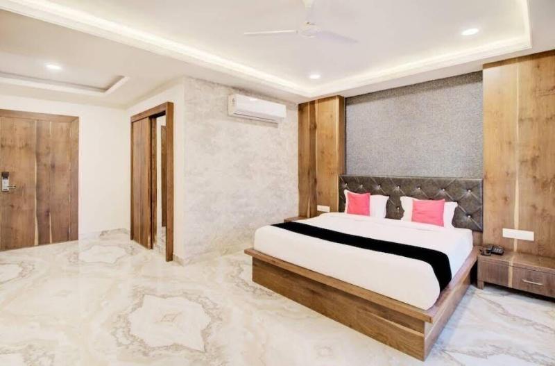 Hotel Krishna Raj image