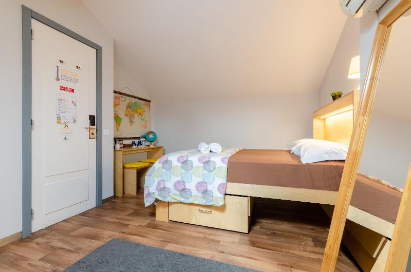 Yes! Lisbon Hostel image