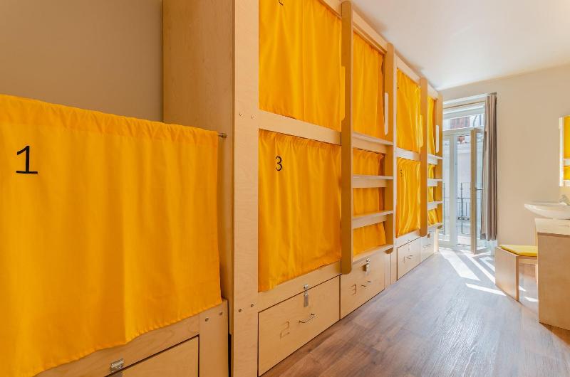 Yes! Lisbon Hostel image
