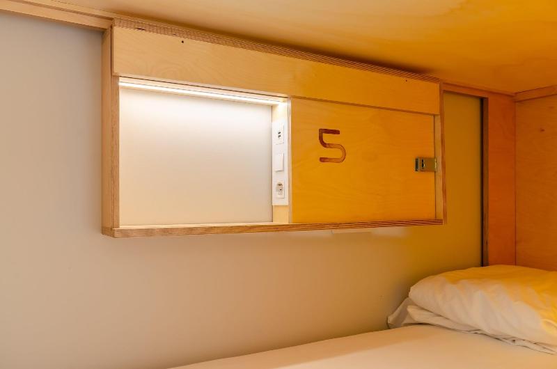 Yes! Lisbon Hostel image