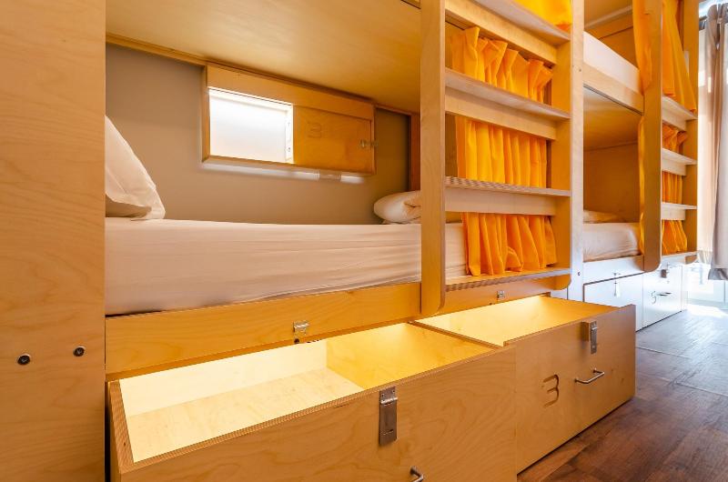 Yes! Lisbon Hostel image