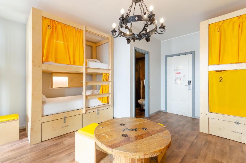 Yes! Lisbon Hostel image
