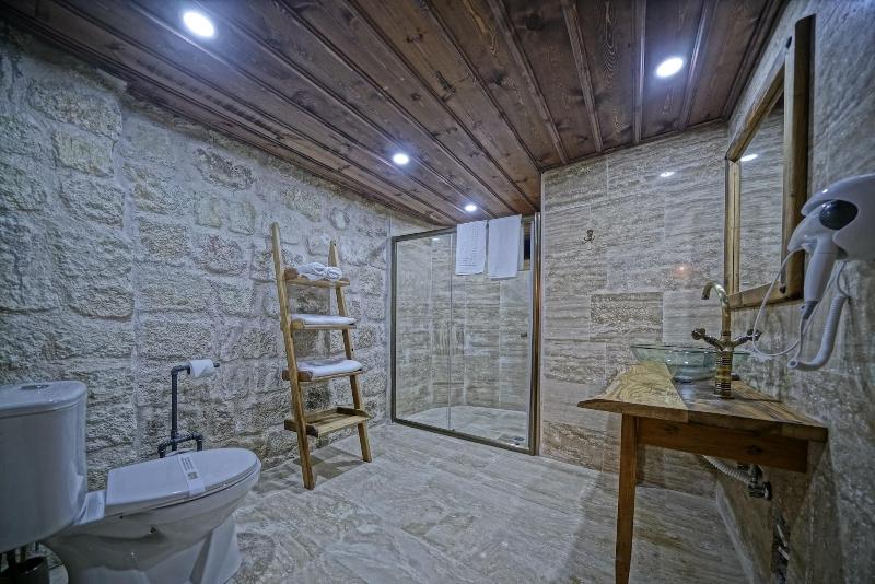 Vigneron Cave Hotel image
