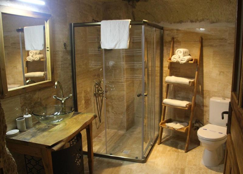 Vigneron Cave Hotel image