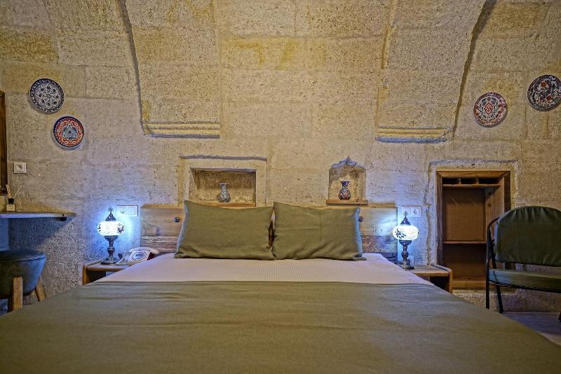 Vigneron Cave Hotel image