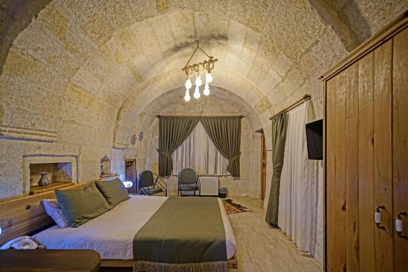 Vigneron Cave Hotel image