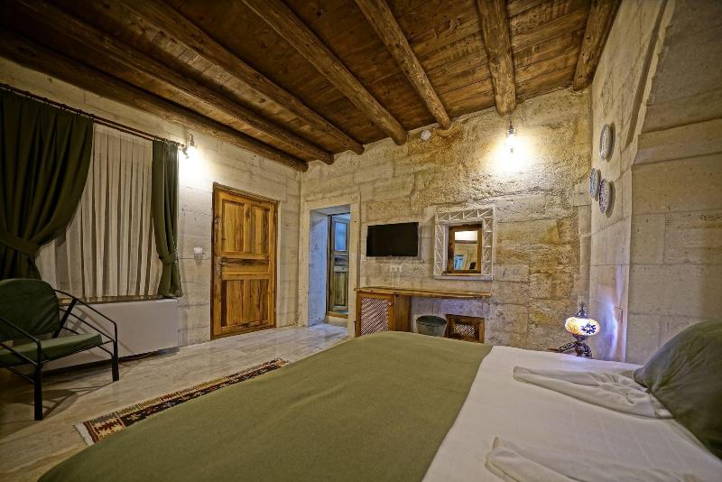 Vigneron Cave Hotel image