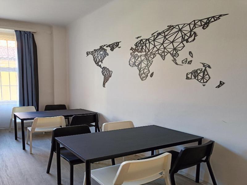 A Plus Hostel - Centrum image