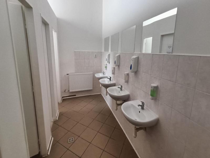 A Plus Hostel - Centrum image