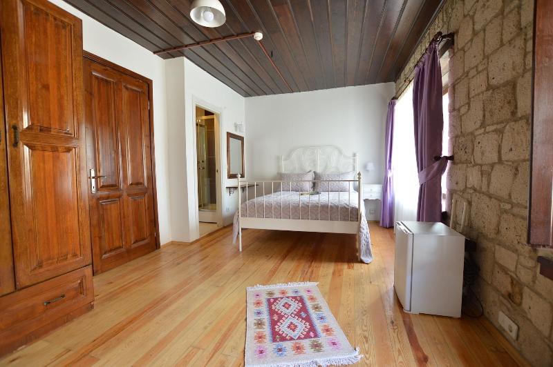 Alayaz Hotel image