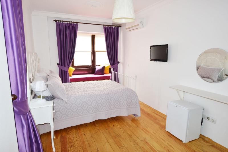 Alayaz Hotel image