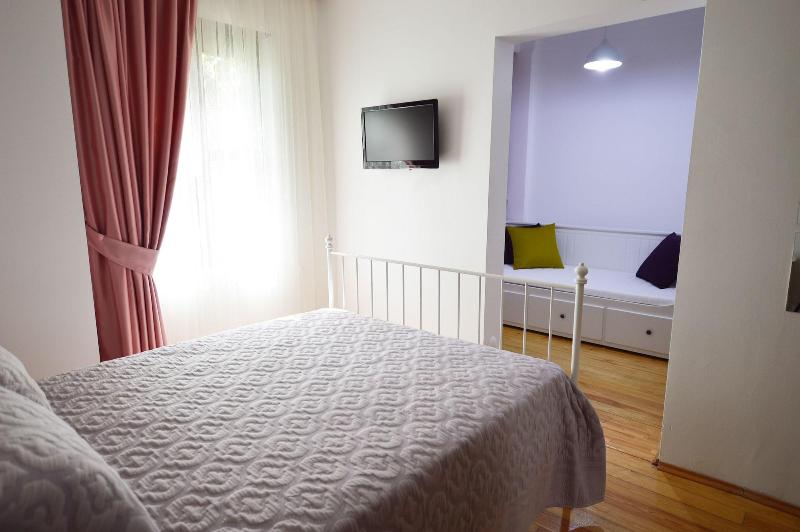 Alayaz Hotel image