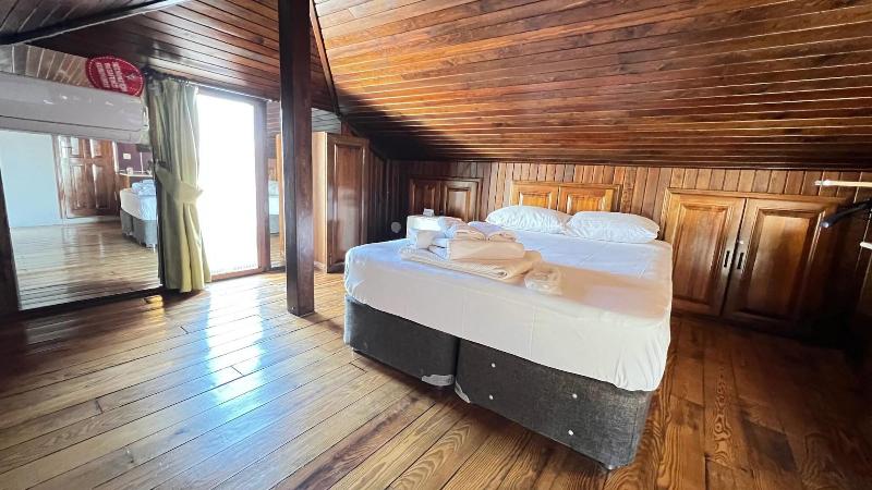 Alayaz Hotel image