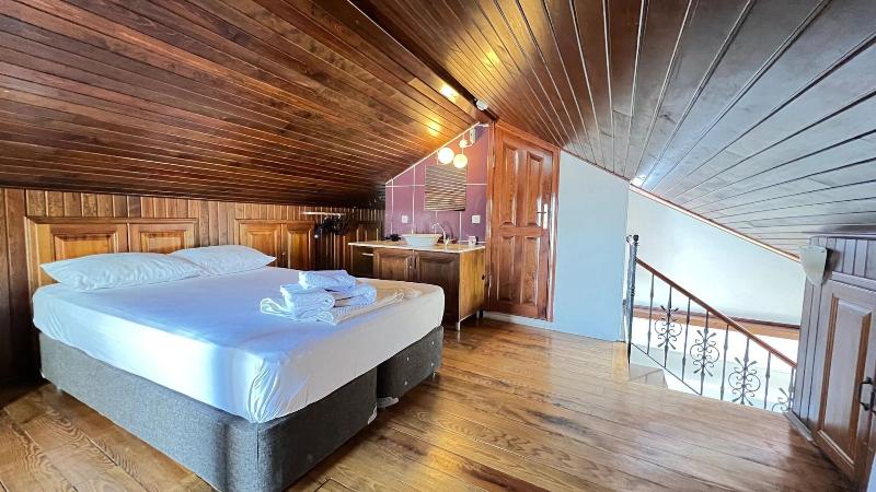 Alayaz Hotel image