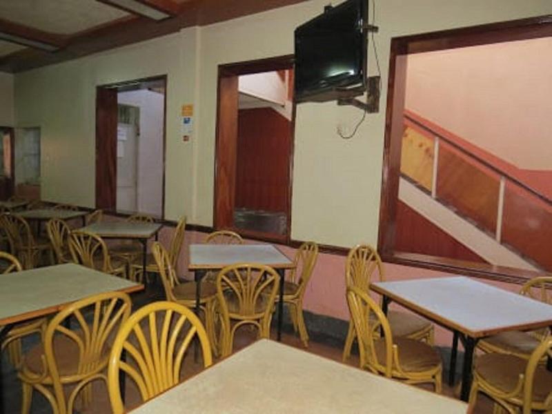 Kings Meat World Hotel image