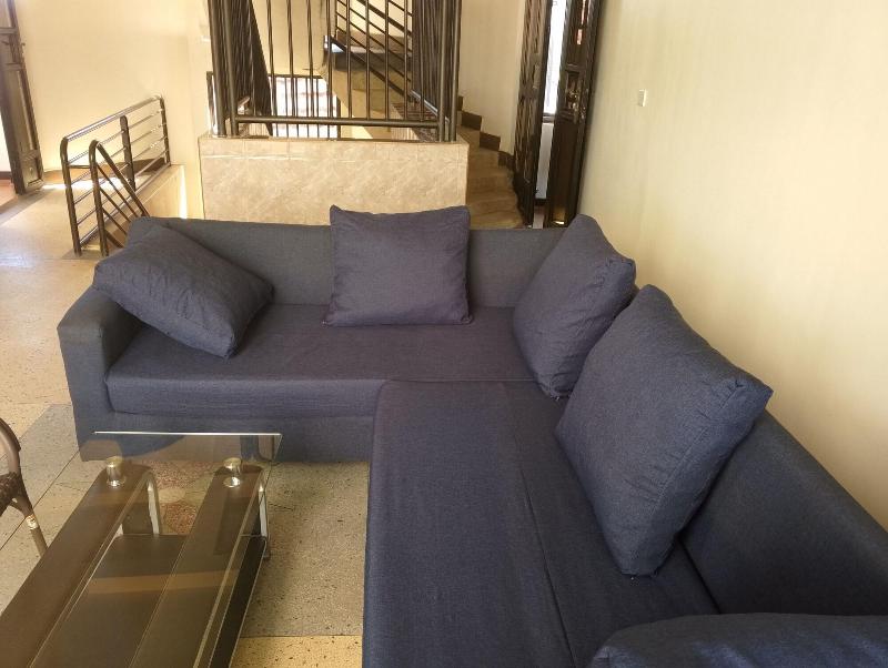 Discovery Courts Hotel image