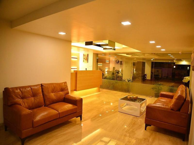 The Avenue Suites — photo 25
