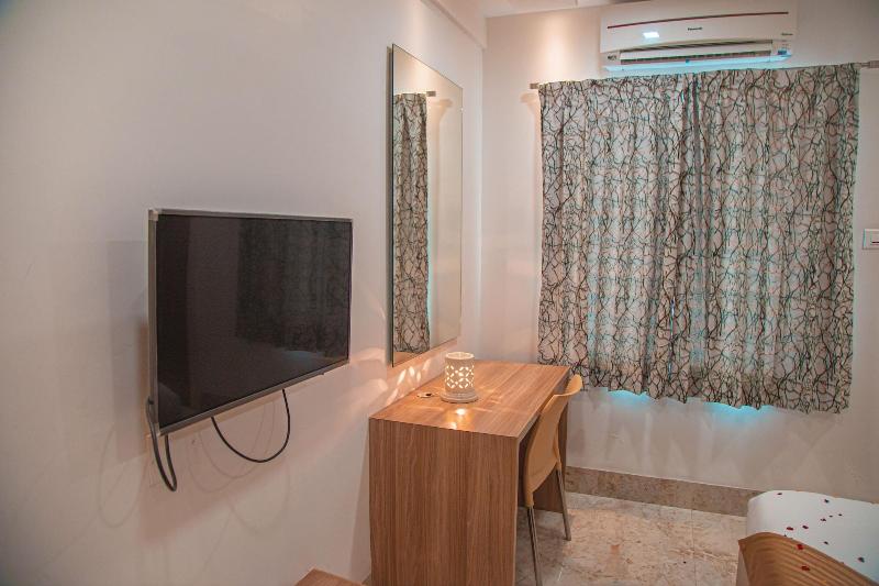 The Avenue Suites — photo 30