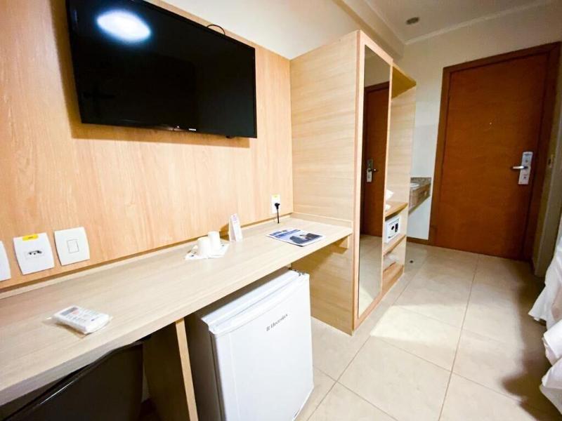 Hotel Rainha dos ApÃ³stolos image