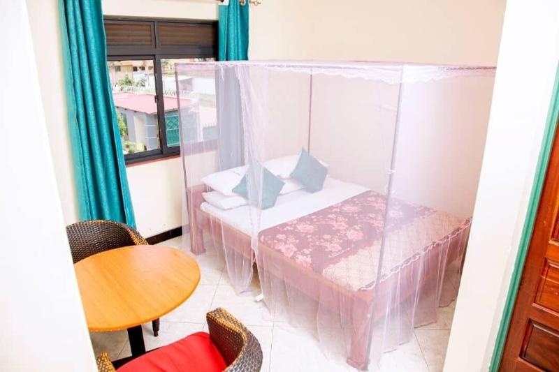 Jojo's Palace Annex