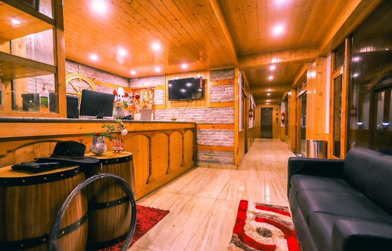 Hotel Smugglers image