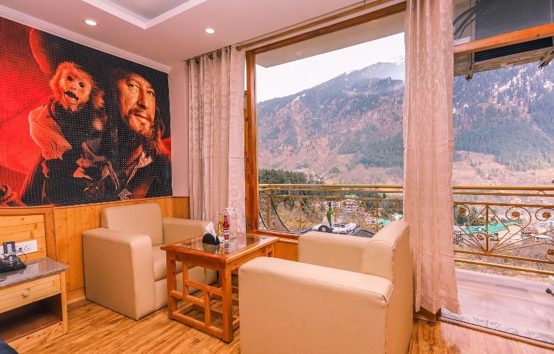 Hotel Smugglers image