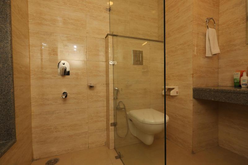 Hotel Smugglers image