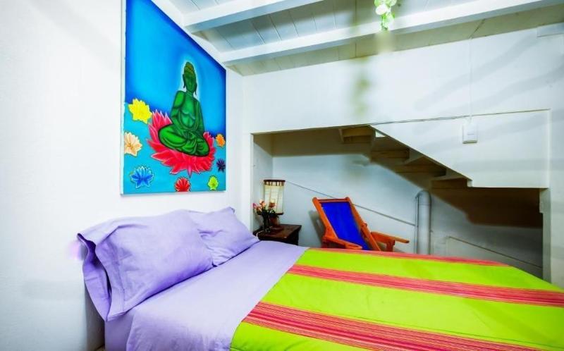 Hostel Mexico DF Airport image
