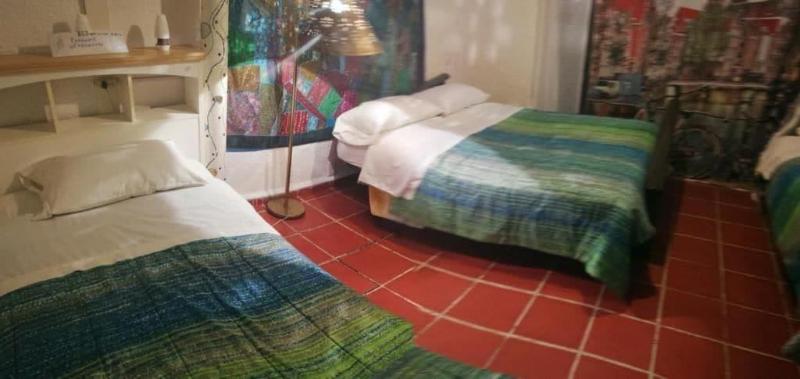 Hostel Mexico DF Airport image