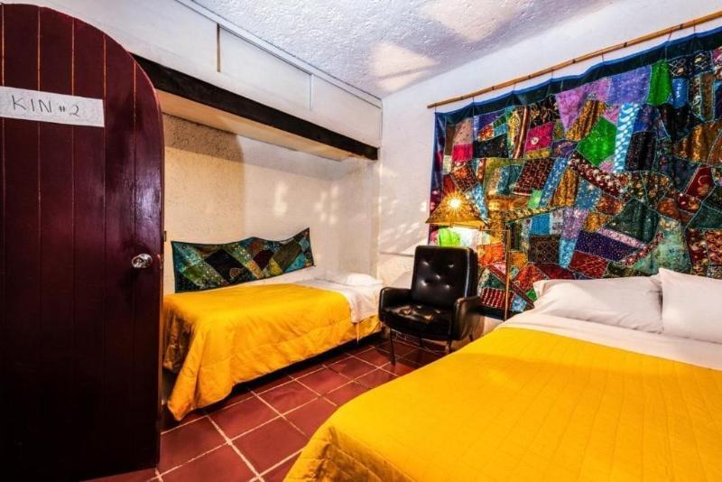 Hostel Mexico DF Airport image